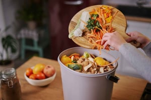 Collect-food-waste-in-Bokashi-Organko-Essential image-low-res