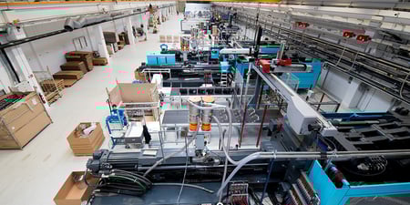 Our vast and modernly equipped machine park features machines with clamping forces from 50T to 1000T Our vast and modernly equipped machine park features machines with clamping forces from 50T to 1000T